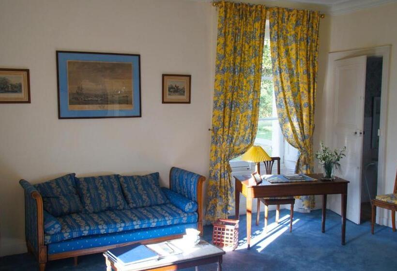 مبيت وإفطار Demeure Les Montys