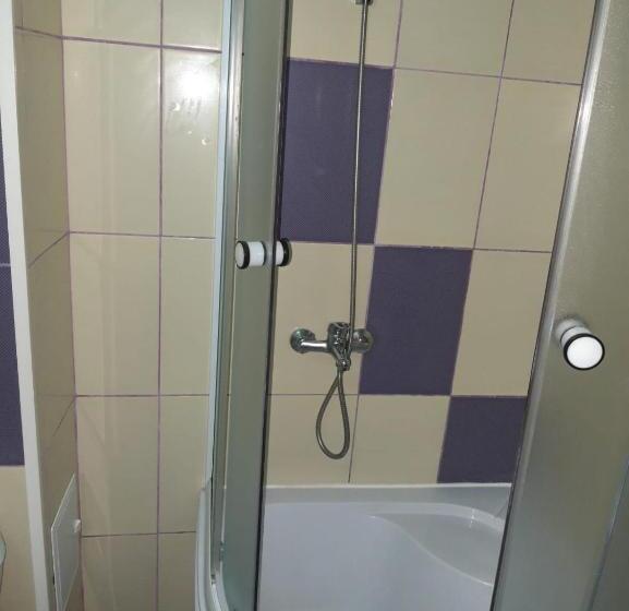 پانسیون Vila Cristian