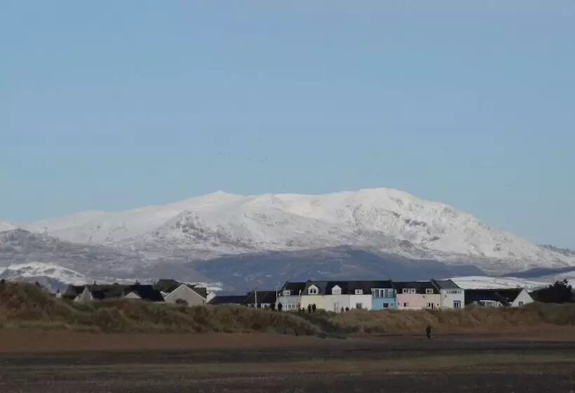 Sea View Cottage Lake District Coast, Haverigg
