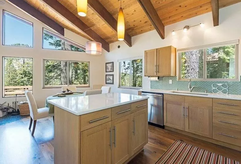 Alpine Meadows Cabin