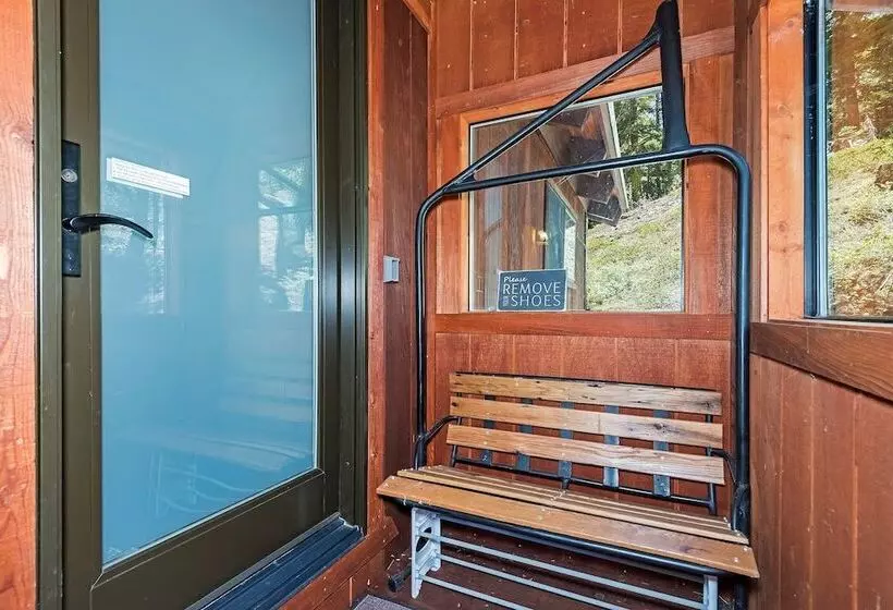 Alpine Meadows Cabin