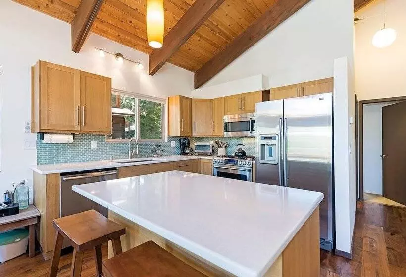 Alpine Meadows Cabin