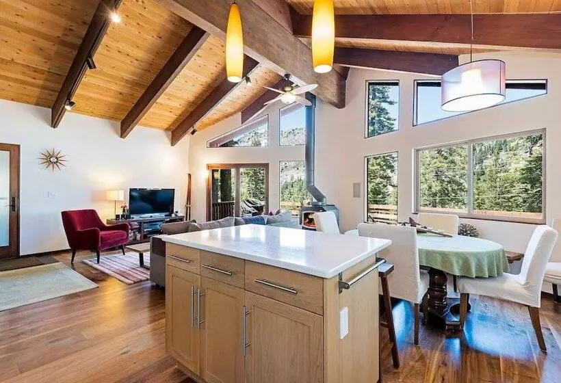 Alpine Meadows Cabin