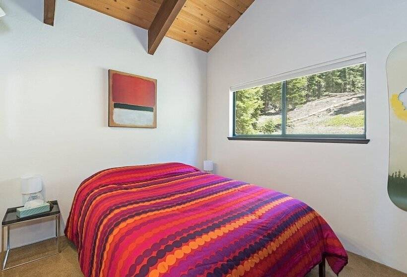 Alpine Meadows Cabin