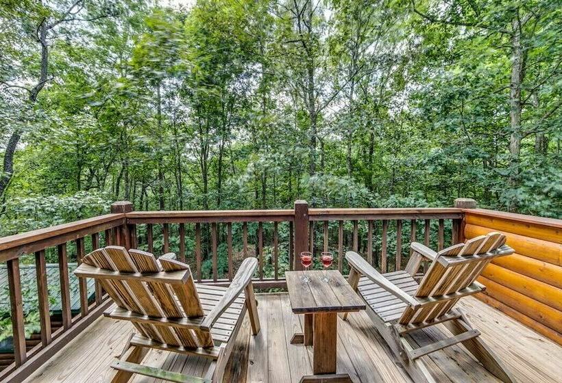 Bear Foot Ridge Pet Friendly, Blue Ridge & Casino