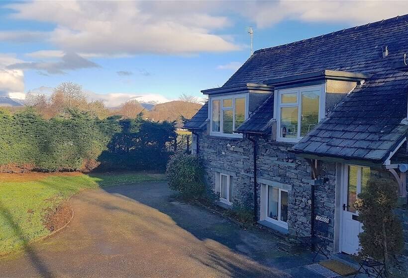 Beautiful 3 Bed Stone Barn In Idyllic Hawkshead