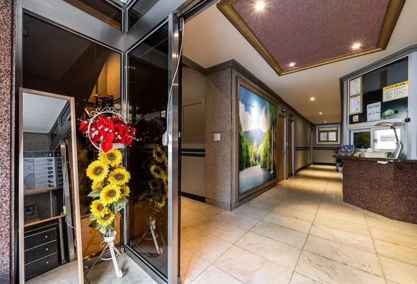 Gangneung Hi Motel