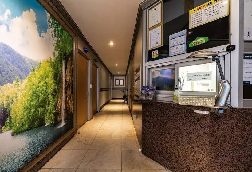 Gangneung Hi Motel