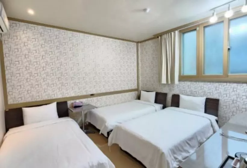 Gangneung Hi Motel