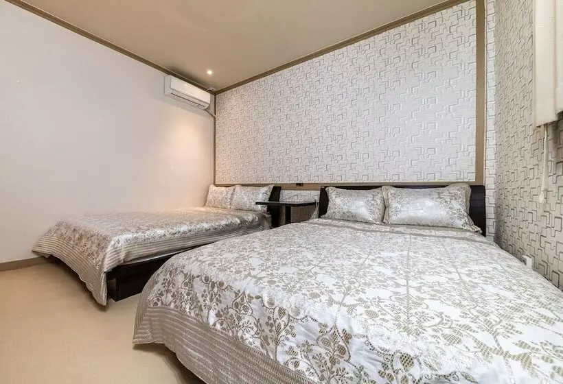 Gangneung Hi Motel