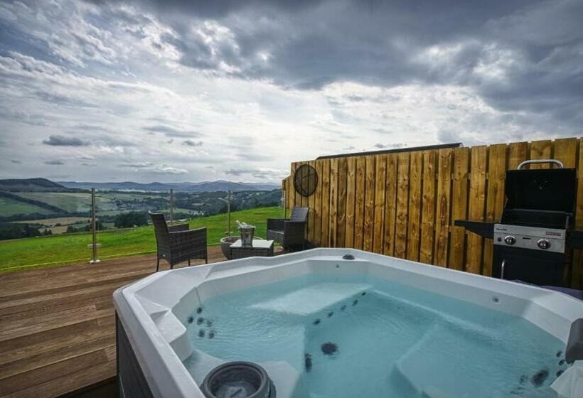 Hotelli Highland Heights Luxury Glamping