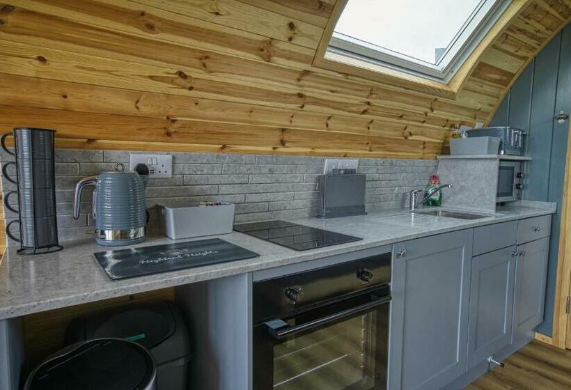 Hotelli Highland Heights Luxury Glamping