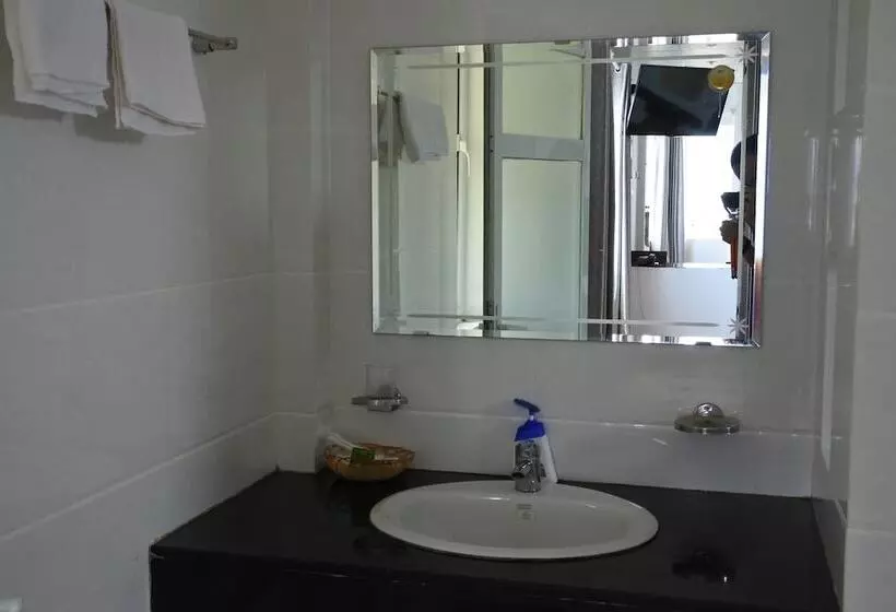 هتل Khang Khang 2