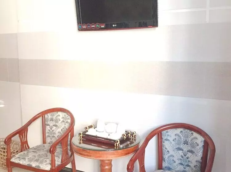 هتل Khang Khang 2