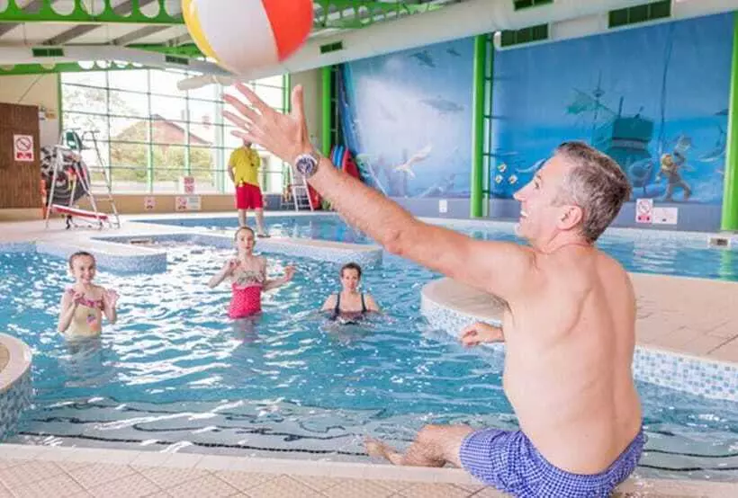 Hotelli Superb Detached Lodge Located On Skipsea Sands