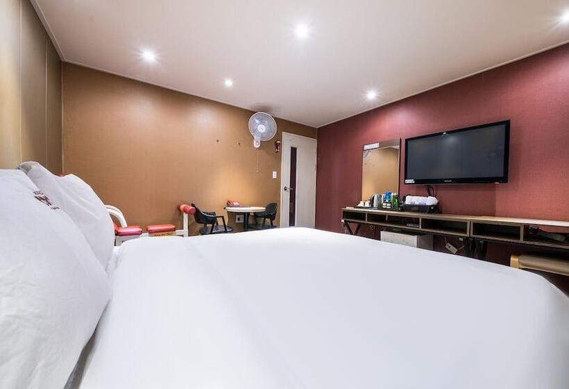 مُتل Busan Deokcheon Coco