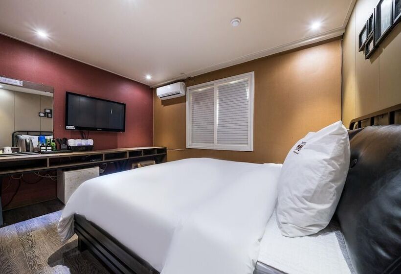 مُتل Busan Deokcheon Coco