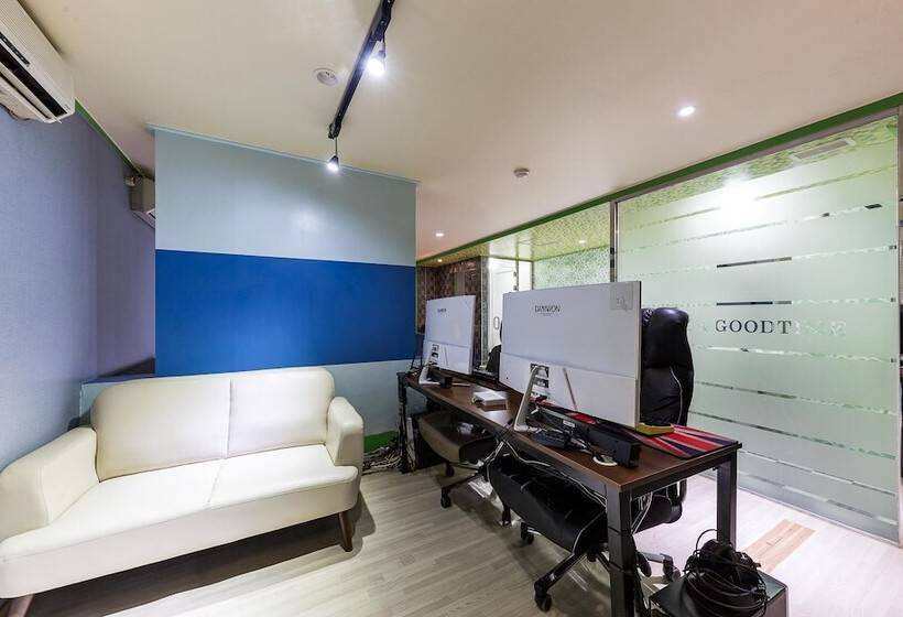 Motell Daejeon Seonhwa Coffee And Good Time