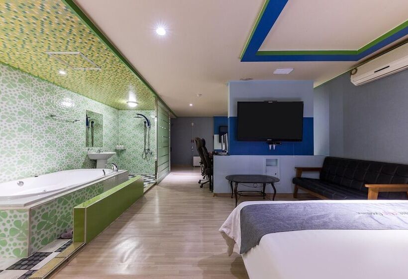 Motell Daejeon Seonhwa Coffee And Good Time