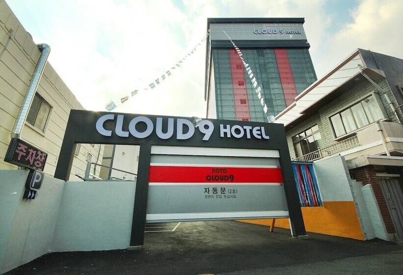 Motel Gimhae Buwondong Cloud Nine