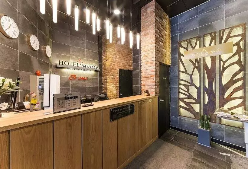 مُتل Pyeongtaek Seville