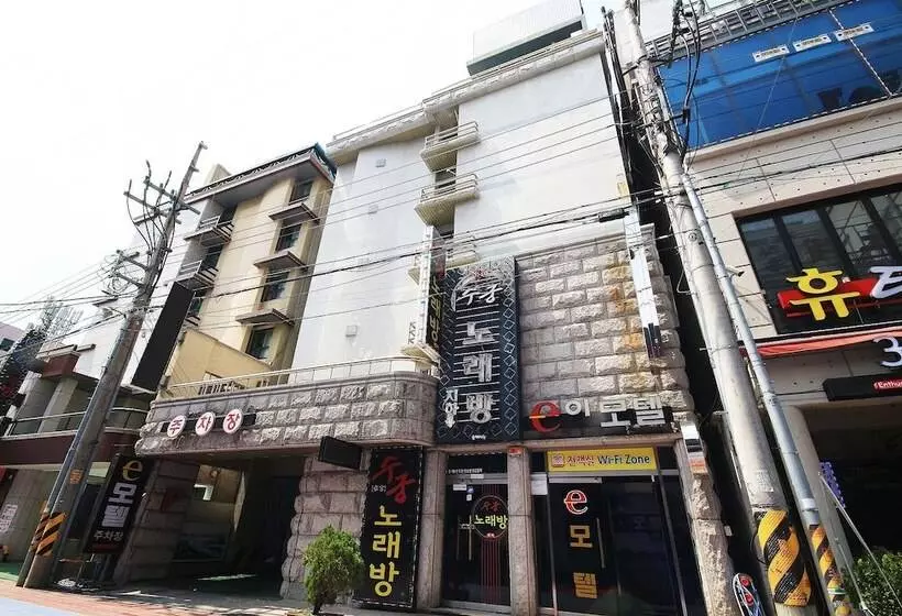 モーテル Suncheon E