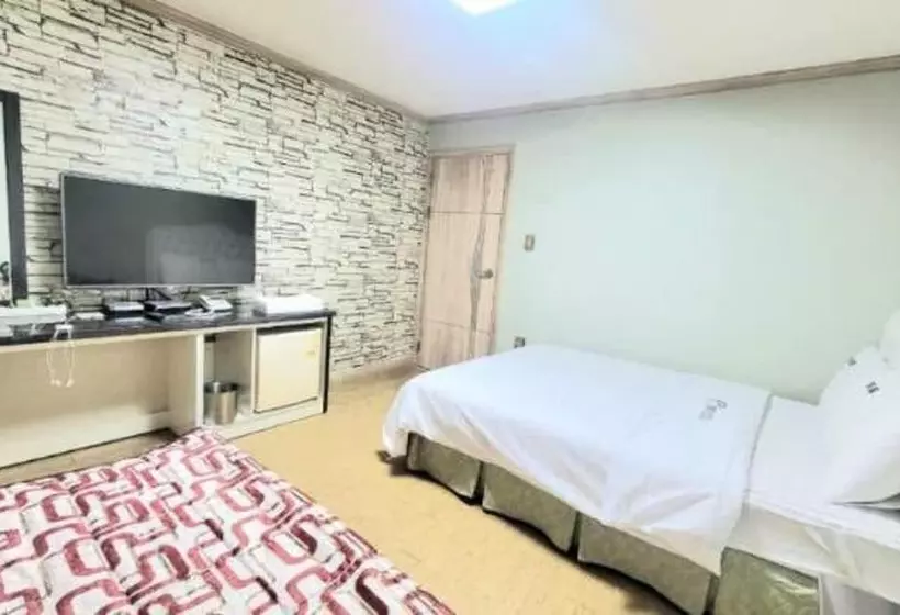 モーテル Suncheon E