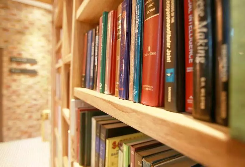 مُتل Suwon City Hall Stn Soseol Smith