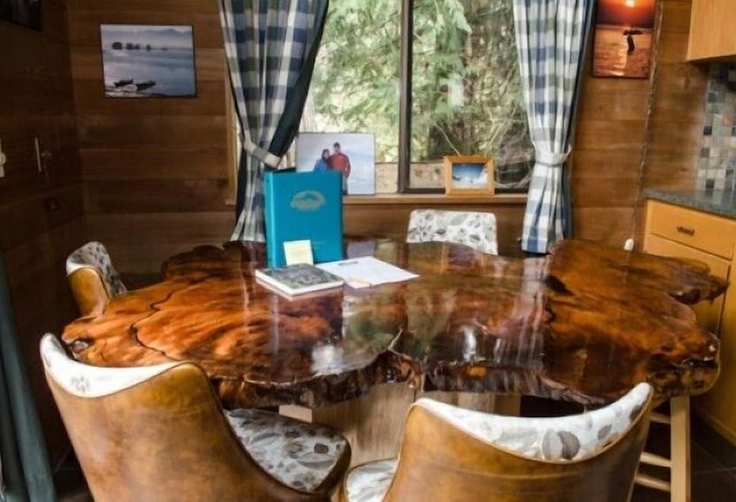 Mt Baker Lodging Cabin 53 Sleeps 6