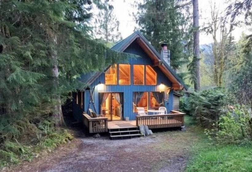 Mt Baker Lodging Cabin 53 Sleeps 6