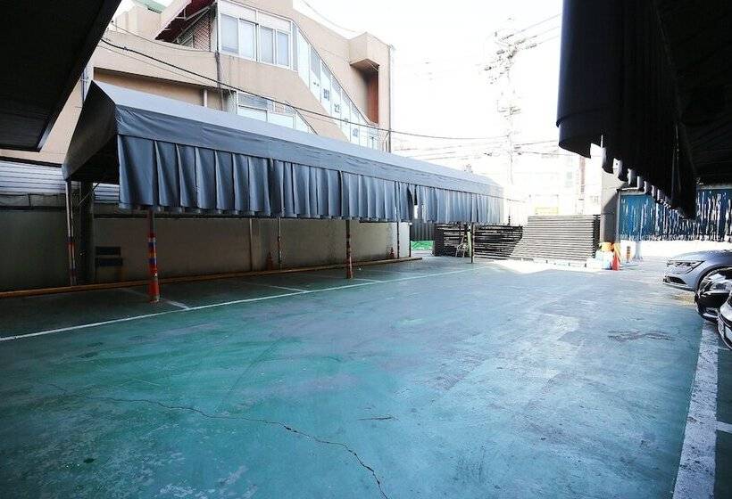 Nonsan Titanic Motel