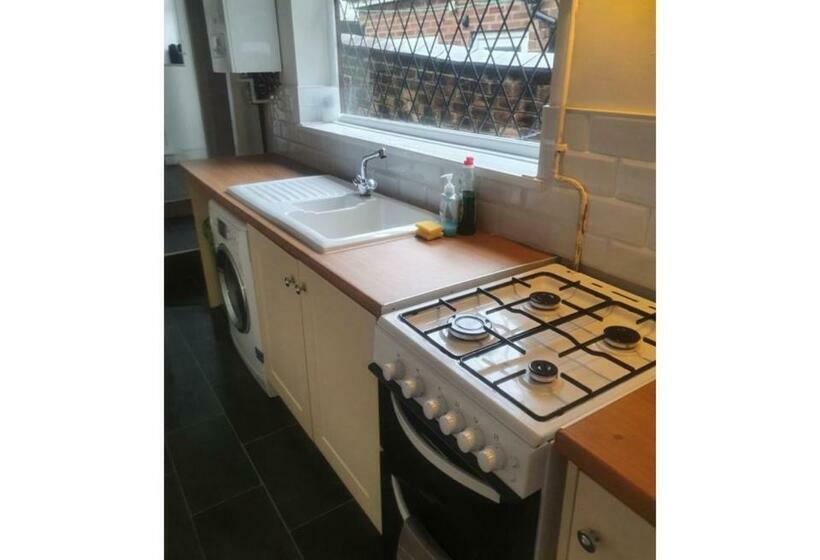 膳宿费 Townhouse @ 33 Kinver Street Stoke