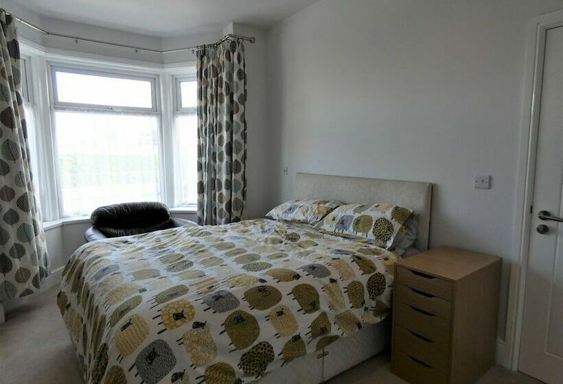 膳宿费 Townhouse @ 33 Kinver Street Stoke