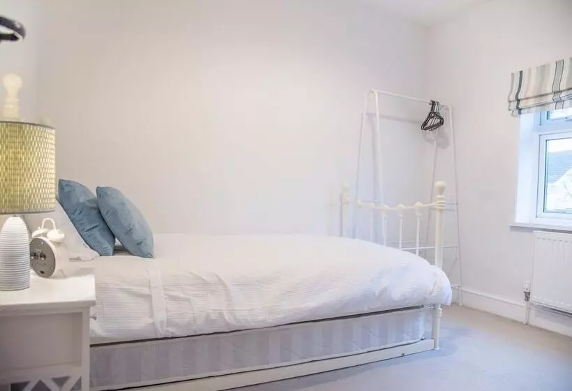 Railway Cottage, Aldeburgh