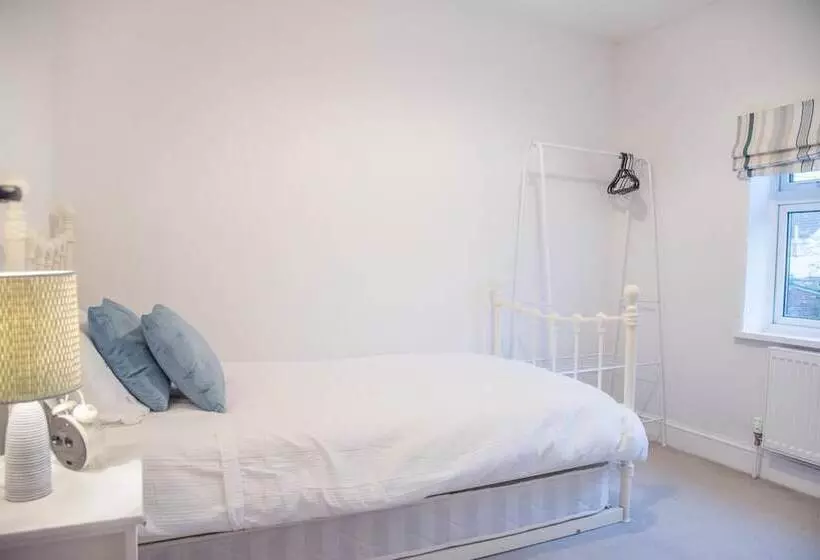 Railway Cottage, Aldeburgh