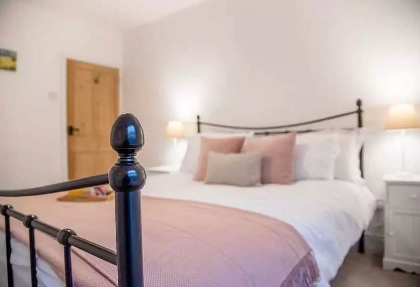 Railway Cottage, Aldeburgh