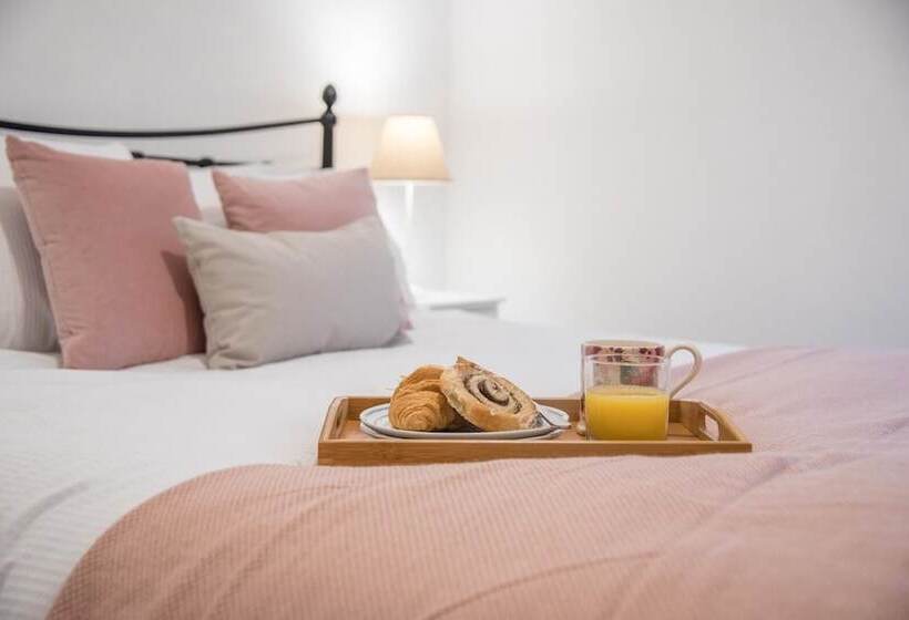 Railway Cottage, Aldeburgh