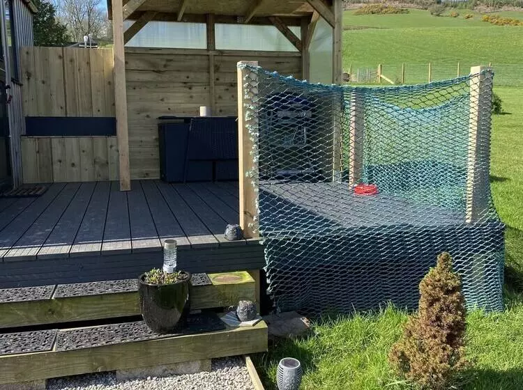 Romantic Shepherds Hut At Jacquies B And B