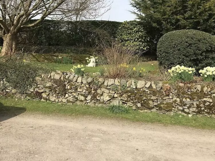 Romantic Shepherds Hut At Jacquies B And B
