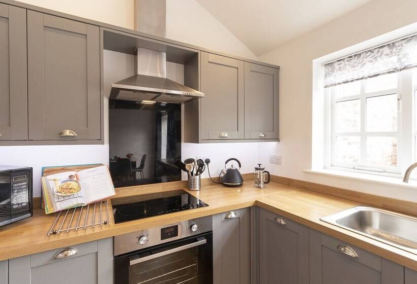 The Olde Coach House