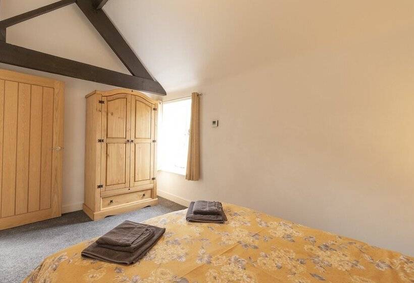 The Olde Coach House