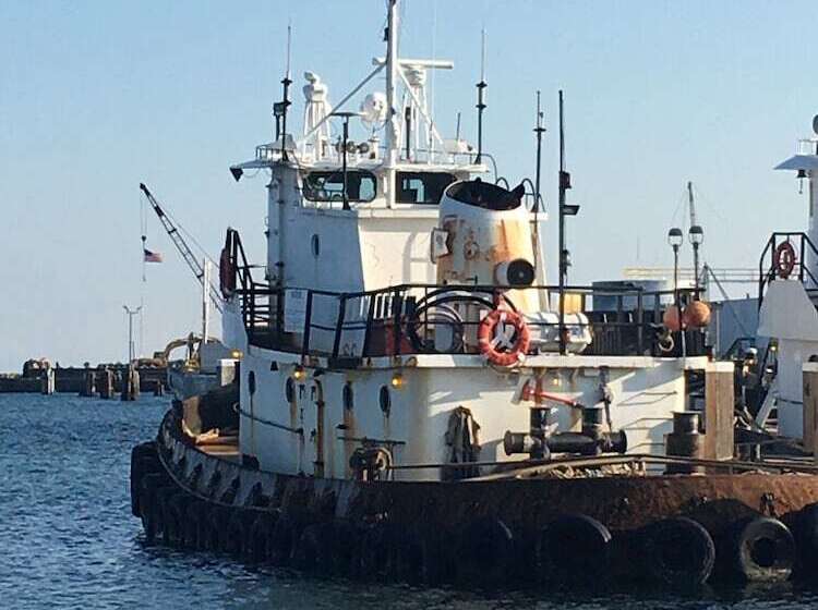 Vineyard Harbor Motel Private Beach