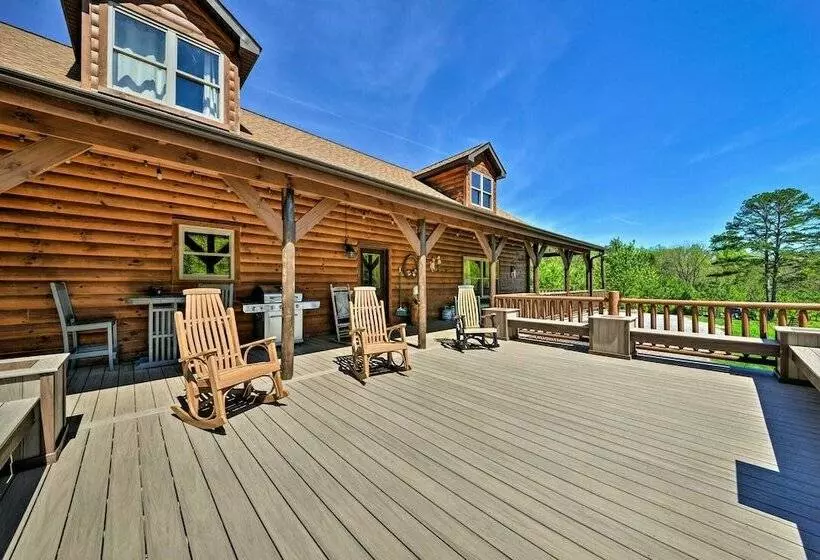 Weaverville Cabin On 50 Private Acres W/ 6 Cabins