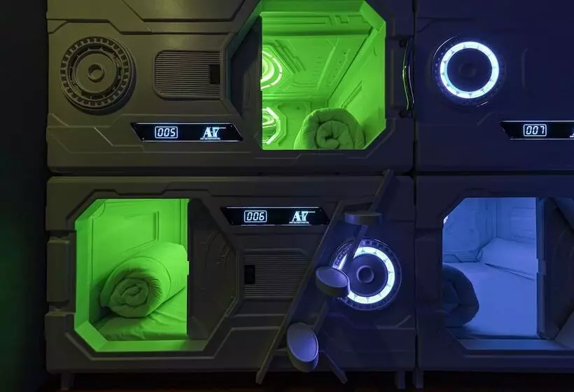 Art Seven Hostel Capsules