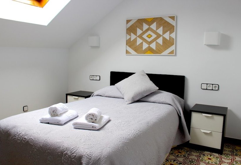 민박 Hostal Burriac