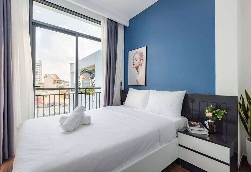 Cozrum Homes The Gallery Residence