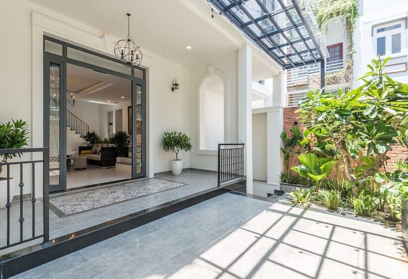 Cozrum Homes The Gallery Residence