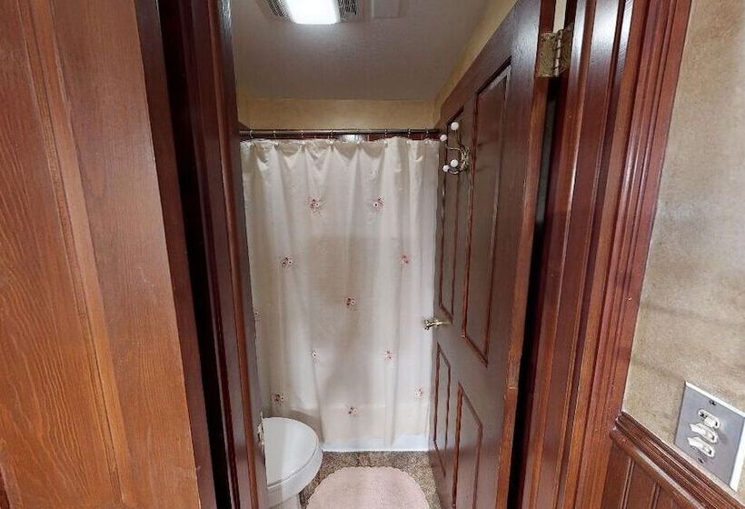 Elkhorn Ridge Resort