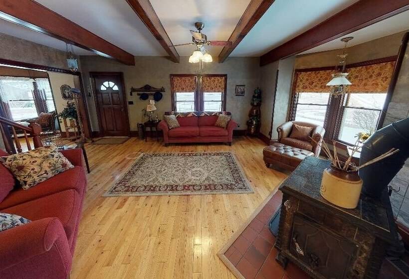 Elkhorn Ridge Resort