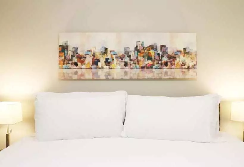 هتل Boston Luxury Suites